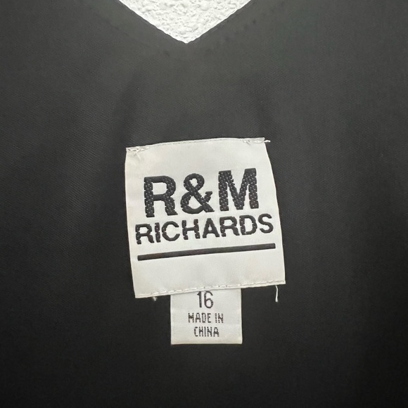 R&M Richards dress - Picture 2 of 2